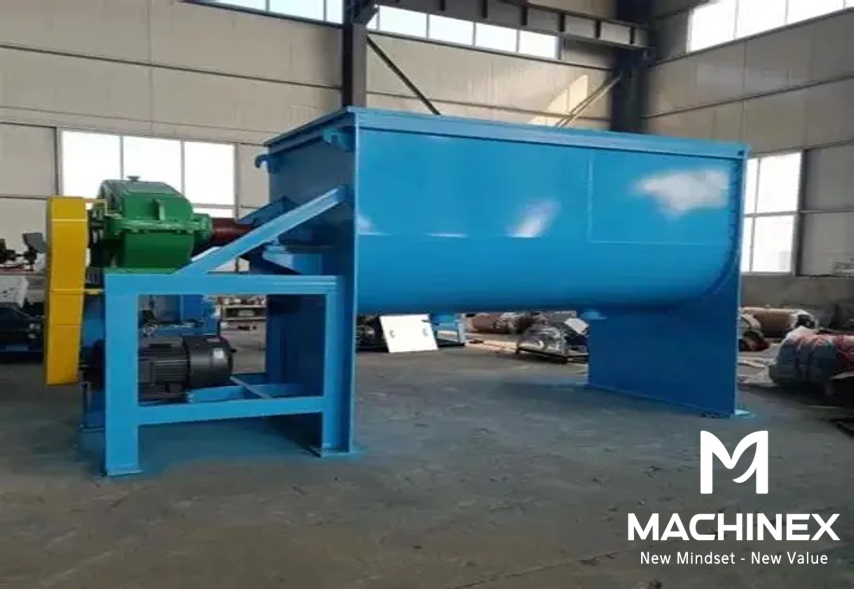 máy trộn nguyên liệu chăn nuôi