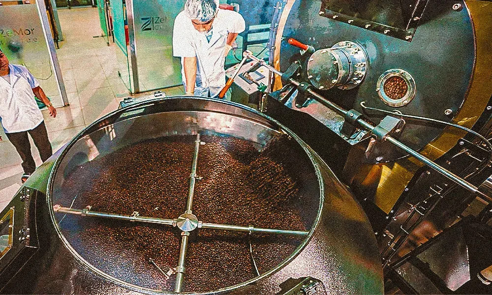 Tiếng nổ (crack) khi rang cà phê có bị máy hấp thụ mất không